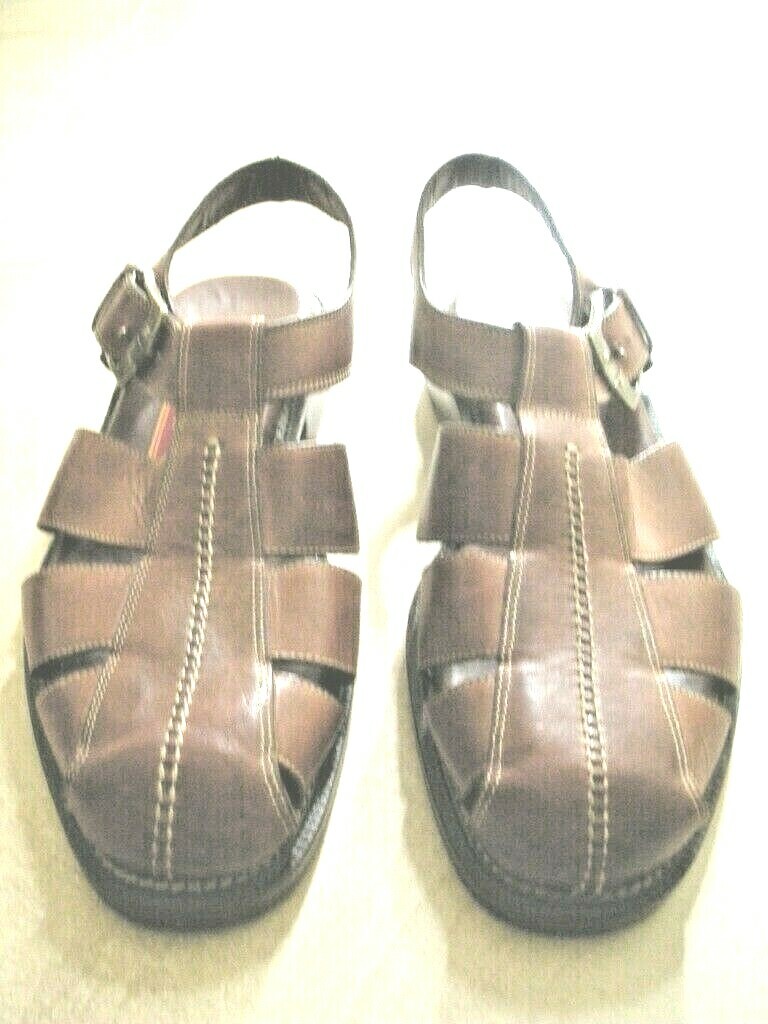 COLE HAAN  display picture 2