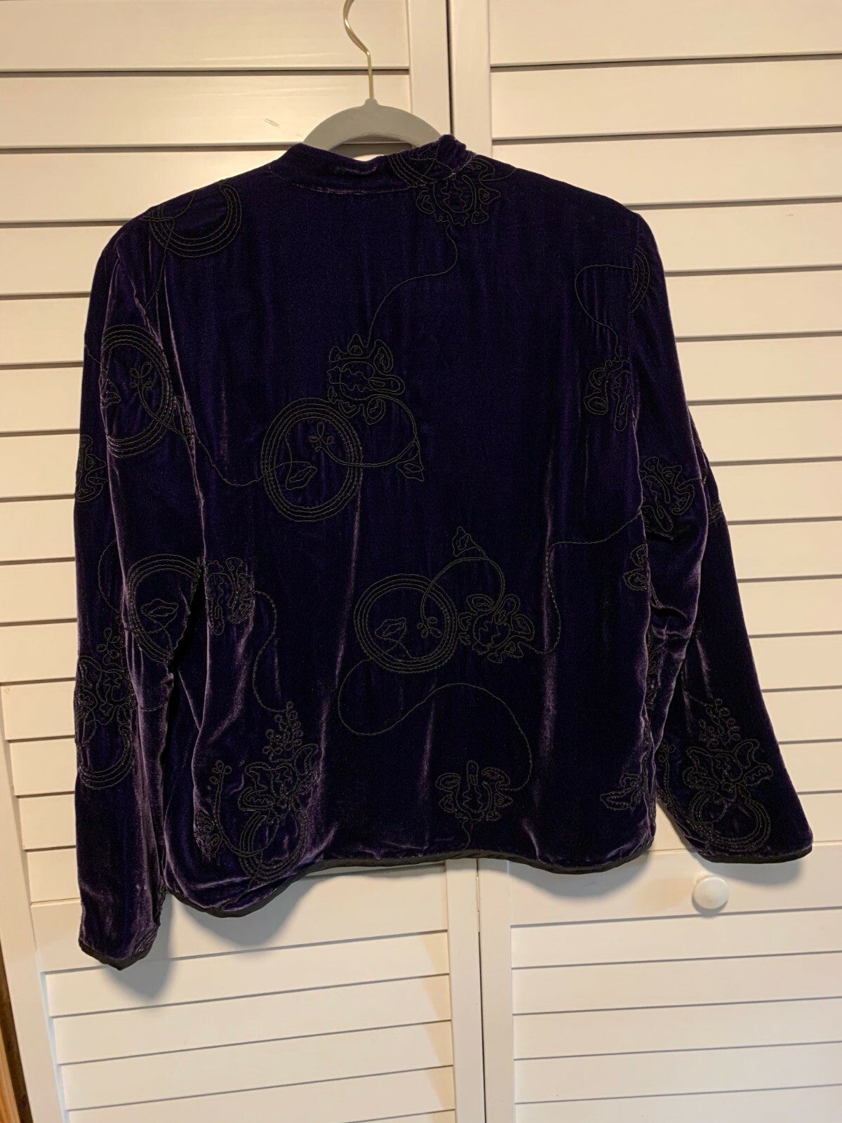 CHICO'S Velvet Jacket Women's SZ 1 (Med/8) Royal Purple Embroidered