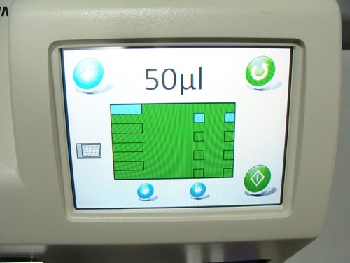 Sistema ID/AST Thermo Sensititre Aris 2X + Autoinoculadora AIM, Nefelómetro, PC - Imagen 9 de 14