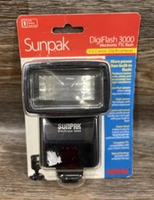 Sunpak DigiFlash 3000 High Powered Flash for Nikon DSLR Camera - NEW  C