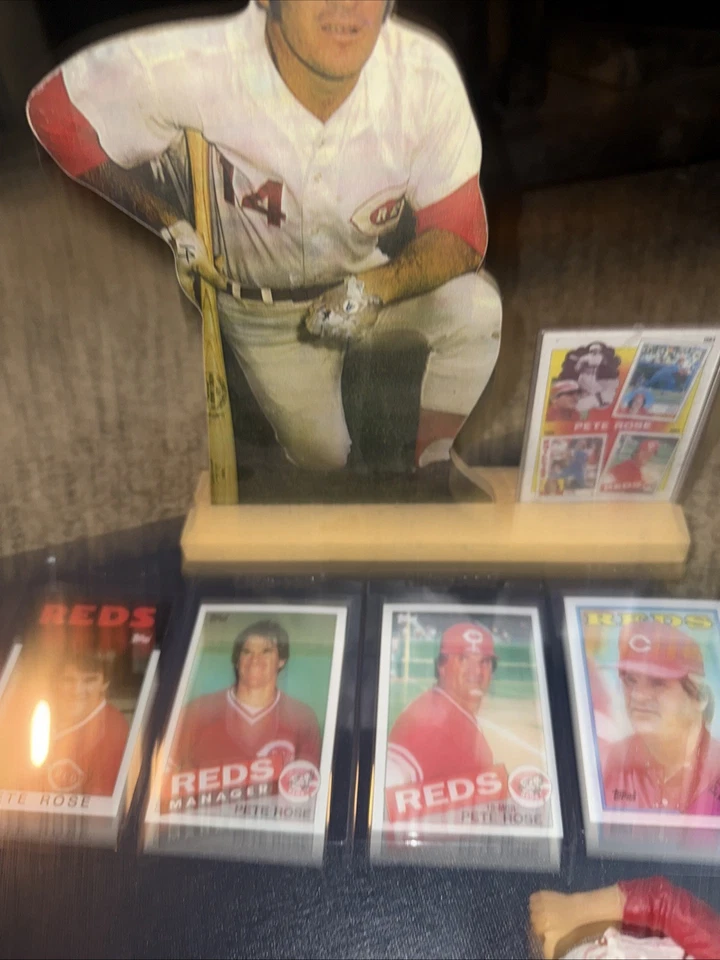 Cincinnati Reds Lot (8) Items Pete Rose & Johnny Bench - Image 2 of 4