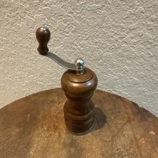 Style Of  German ZASSENHAUS Wooden Hand Crank Spice Grinder 1960's Used 4 In