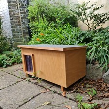 Cat Chill House Outdoors Cat Feral Stray Kennel Shelter Cat Den Fully Assembled