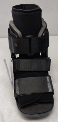 United Ortho Short Cam Walker Fracture Boot XS Black