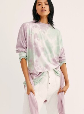 We The Free People Be Free Tie Dye Tee Size Small Lavender Mint Green Purple