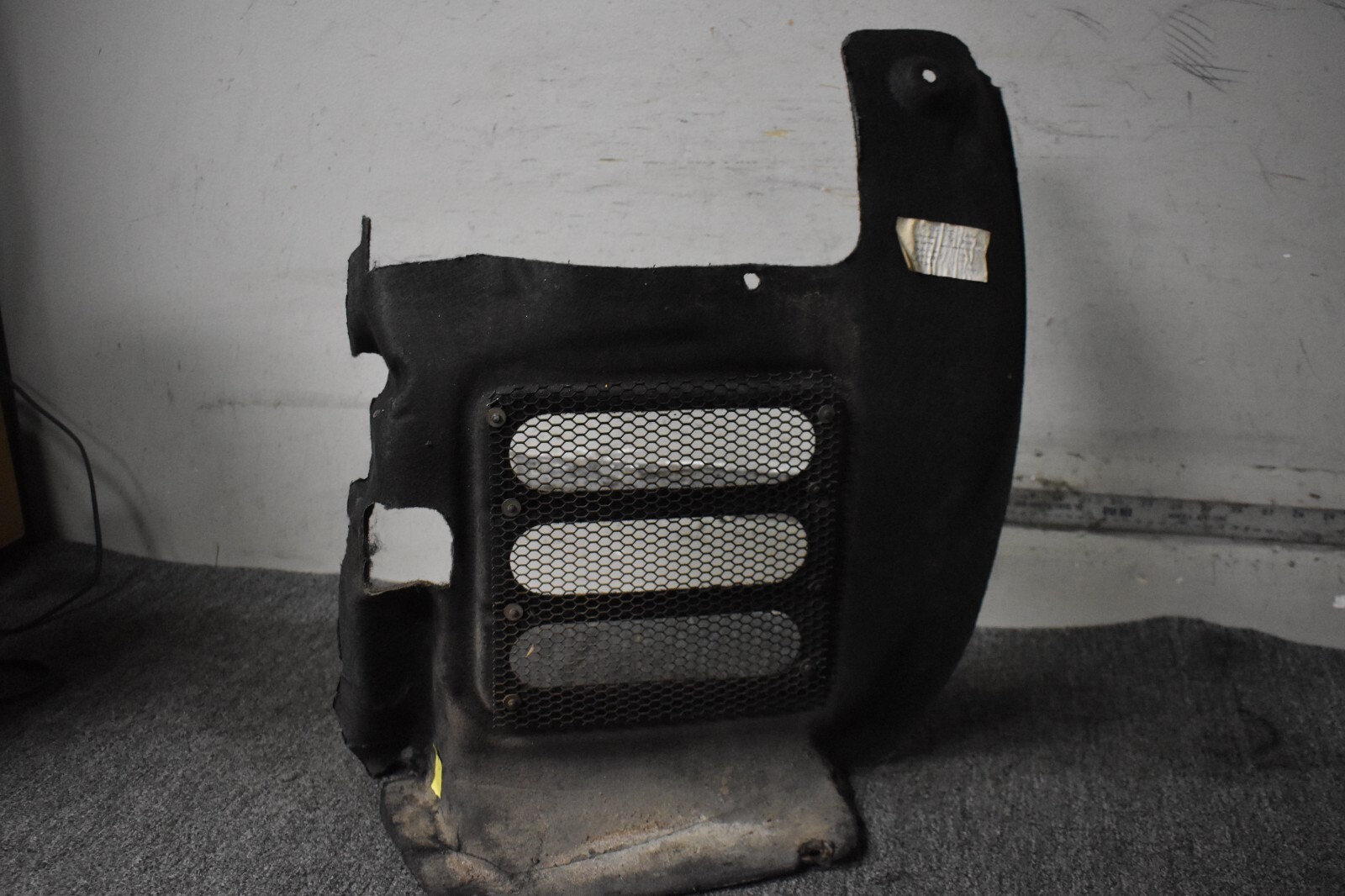 FERRARI FENDER LINER FACTORY OEM