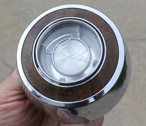 1967 67 Chrysler 300 Imperial Newport Steering Wheel Horn Button Center 2823655 - Picture 8 of 12