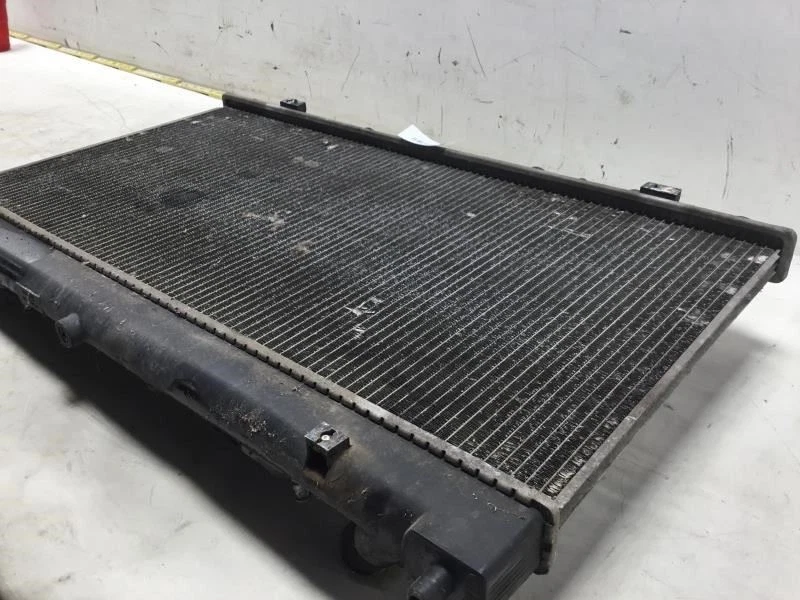 Radiador Mazda 6 2008 2,3 L aire acondicionado OEM+ Foto 4 de 4