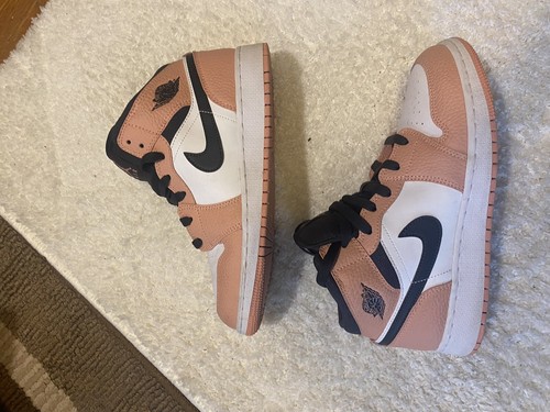 Nike Air Jordan 1 Mid GS \