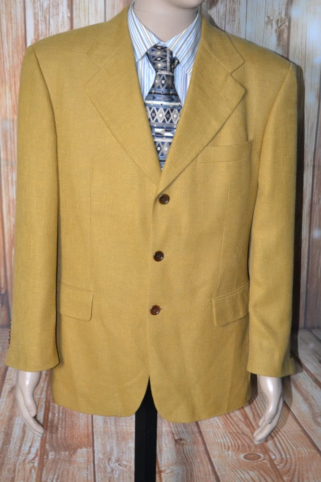 Hugo Boss Men Linen, Wool, Nylon Honey Color 3 Button Sports Coat Sz 40SH - Image 2 of 4