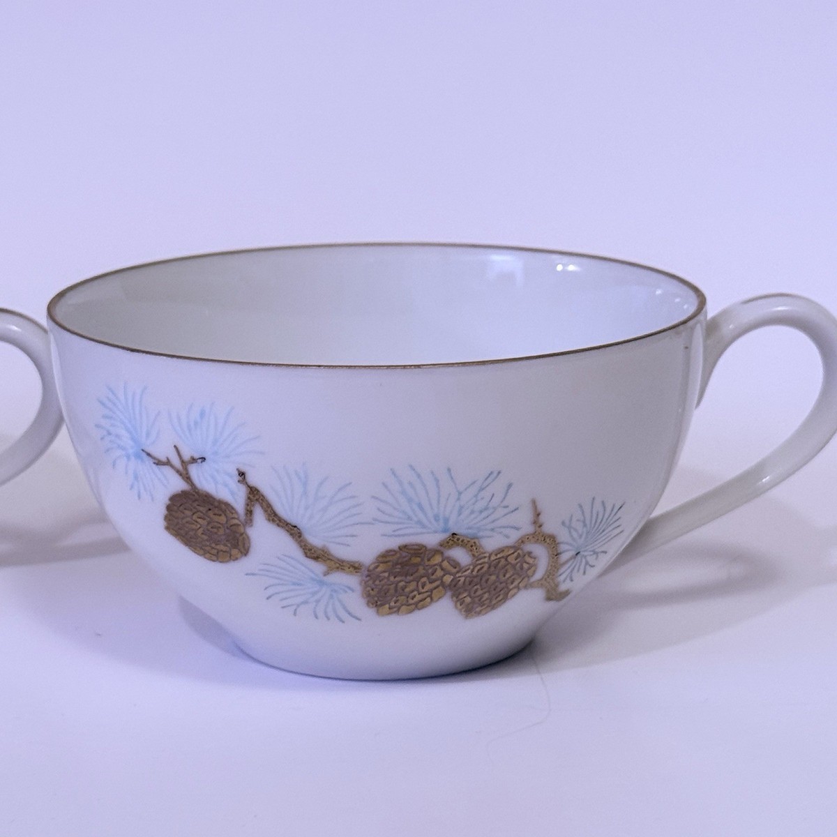 VTG Fukagawa PINE CONE ARITA Japan Two Coffee Tea Cup Saucer Gold