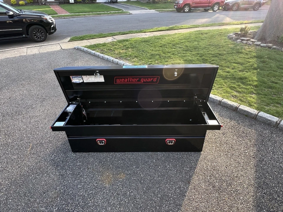 Caja de sillín de acero de bajo perfil tamaño completo WEATHER GUARD totalmente nueva acabado negro brillante. Foto 3 de 4