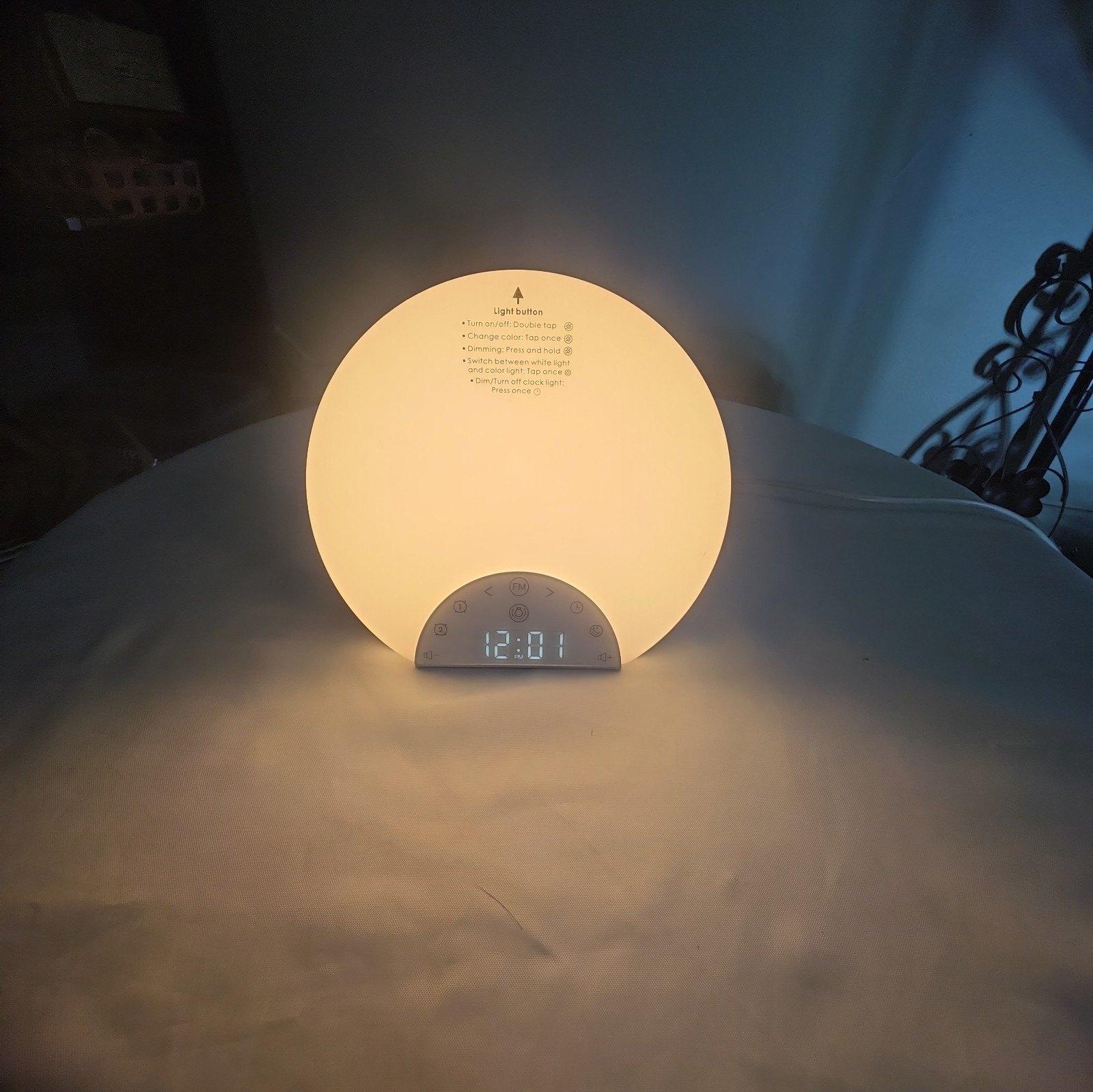 Sunrise Alarm Clock Wake Up Light & FM Radio White Light / Yellow Light Dimmer