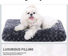 KSIIA Washable Dog Bed Deluxe Plush Dog Crate Beds Comfy Kennel Pad Anti-Slip