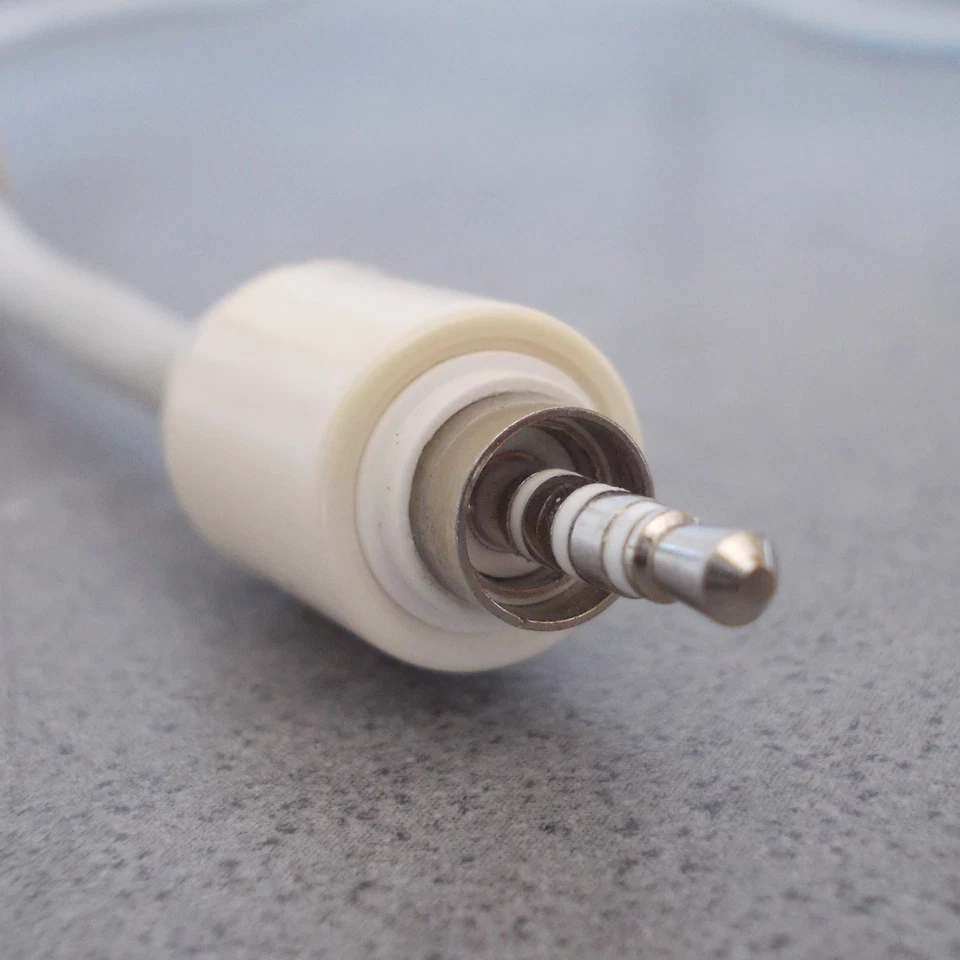 apple pro speakers imac g4 cube harman kardon m6531 m8756 no M8282 2,5 minijack - Immagine 3 di 4