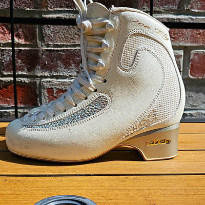 Edea Ice Fly 235 C Figure Skating boots