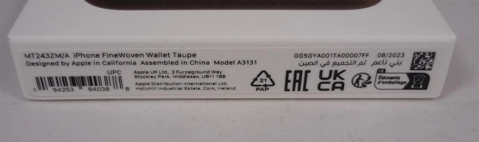 Genuine Apple FineWoven MagSafe Card Wallet for iPhone 12 13 14 & 15 Taupe - Image 4 of 4