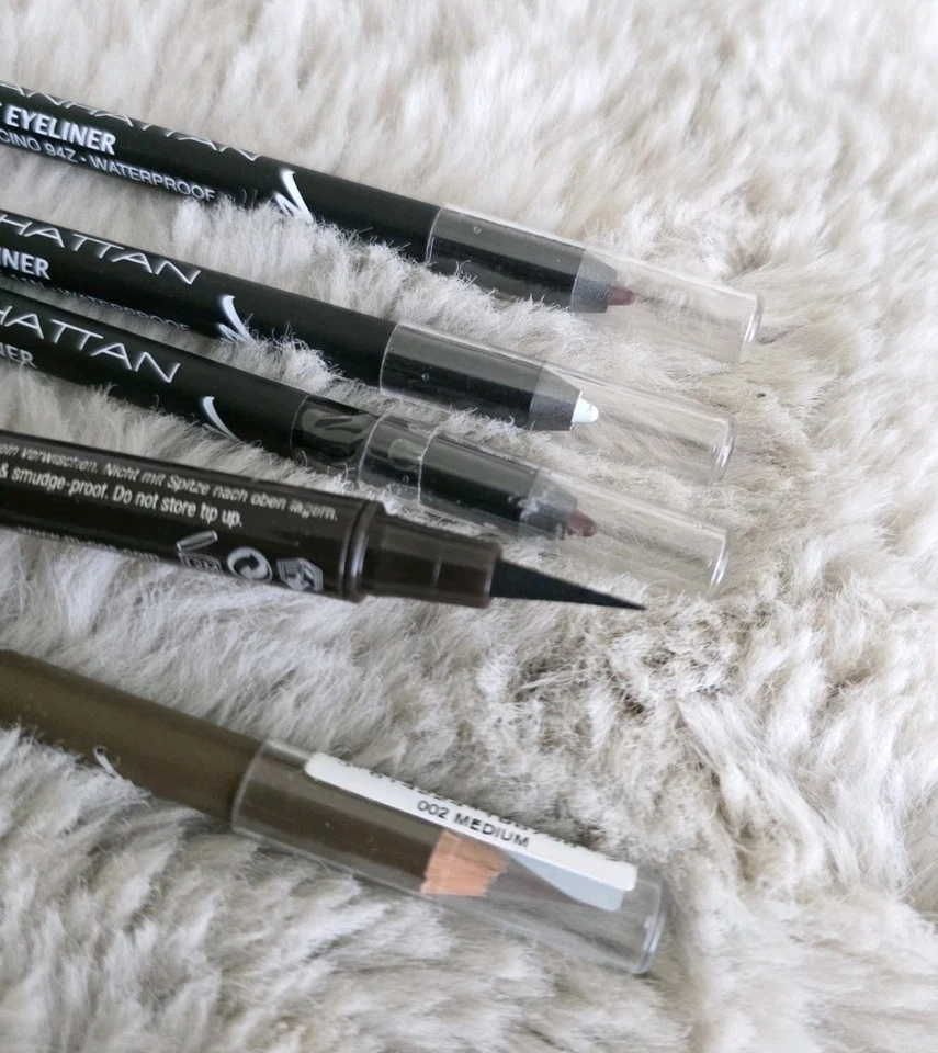 Juego de 5 delineadores de ojos marca alemana Manhattan Foto 3 de 4