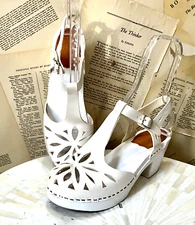 Free People Swedish Hasbeens Lacy Clogs Sandals T Strap White Leather 41/10 NEW