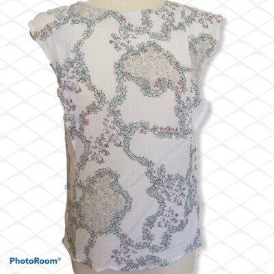 WHITE STUFF. White Cap Sleeve Blouse Size 10. Floral Dainty Pretty Elegant 