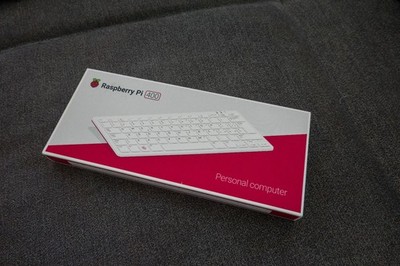 Raspberry Pi 400 neu 4Gb DDR4 Ram