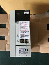 New Mitsubishi MR-J2-40D-S28-P01 Servo Drive DHL Expedited Ship