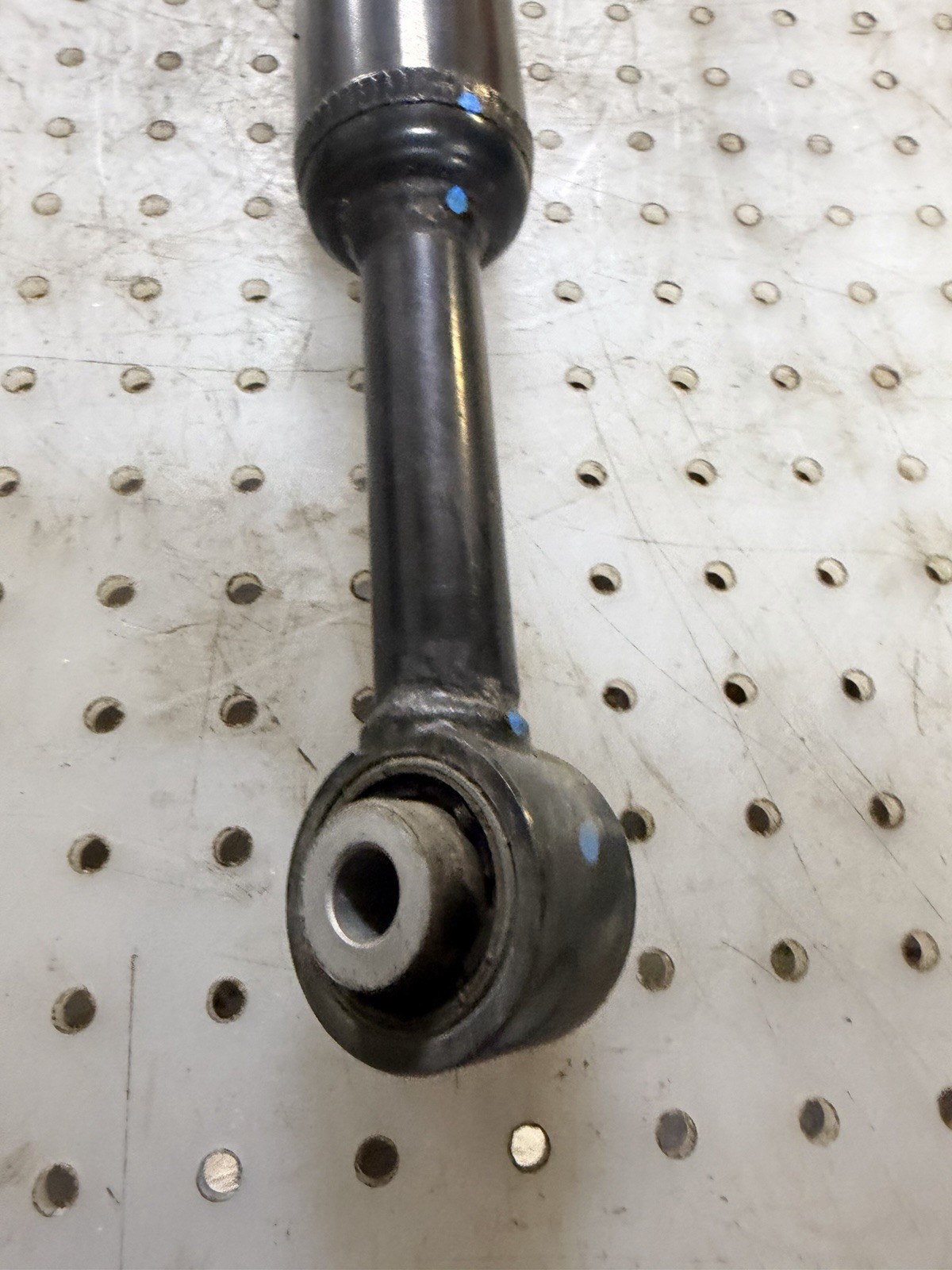 2014-2019 Maserati Ghibli Rear Left LH Shock Absorber (06700089000) 45k Miles