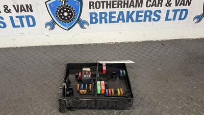 VOLKSWAGEN CADDY C20 TDI 2015-2020 1.6 FUSE BOX (IN ENGINE BAY)