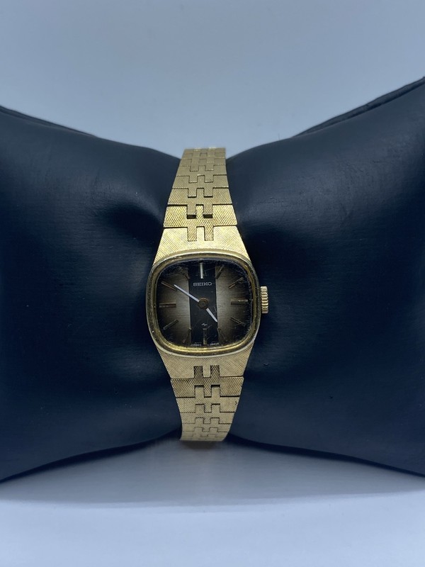 Women's Seiko Stainless Steel 19mm Watch 31.5g