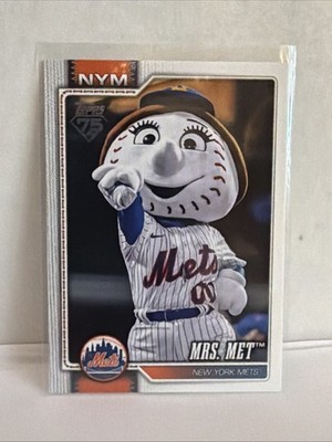Topps 2026 Series 1 Mrs. Met New York Mets Mascots 