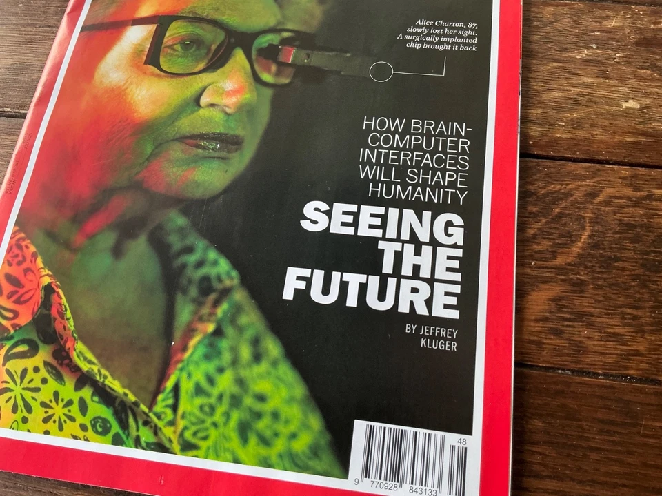 TIME MAGAZINE 24/11/2025 - Image 2 of 4