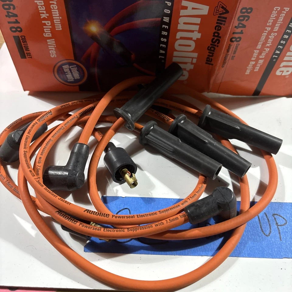 Juego de cables de bujía Autolite 86418 para Nissan Sentra 82-91 5 cables Foto 2 de 4