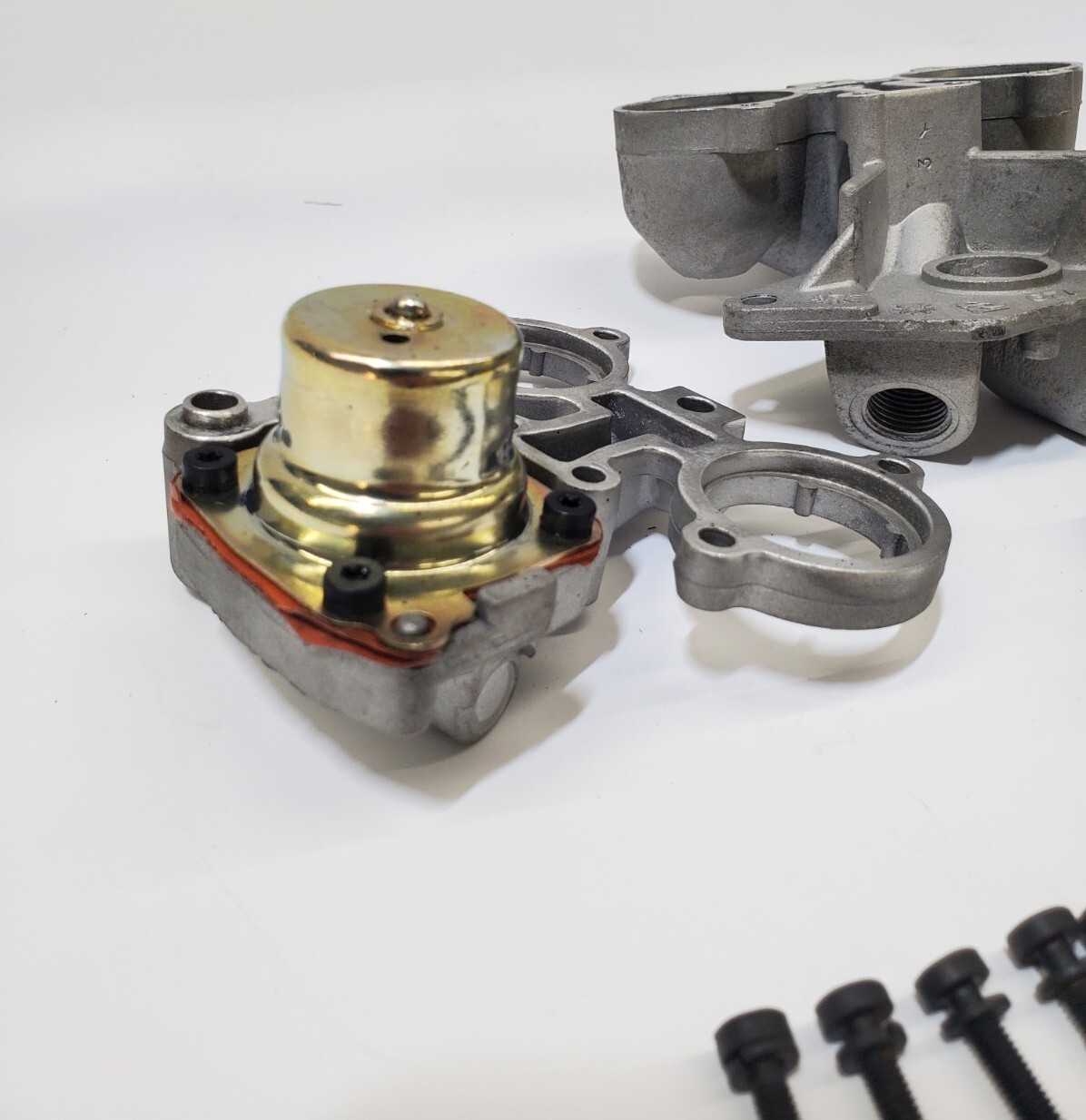 GM Chevy TBI Fuel Injector Pod Throttle Body Fuel Meter Body 4.1L 4.3L