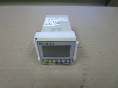OMRON DIGITAL COUNTER H7CR-C 100-240Vac