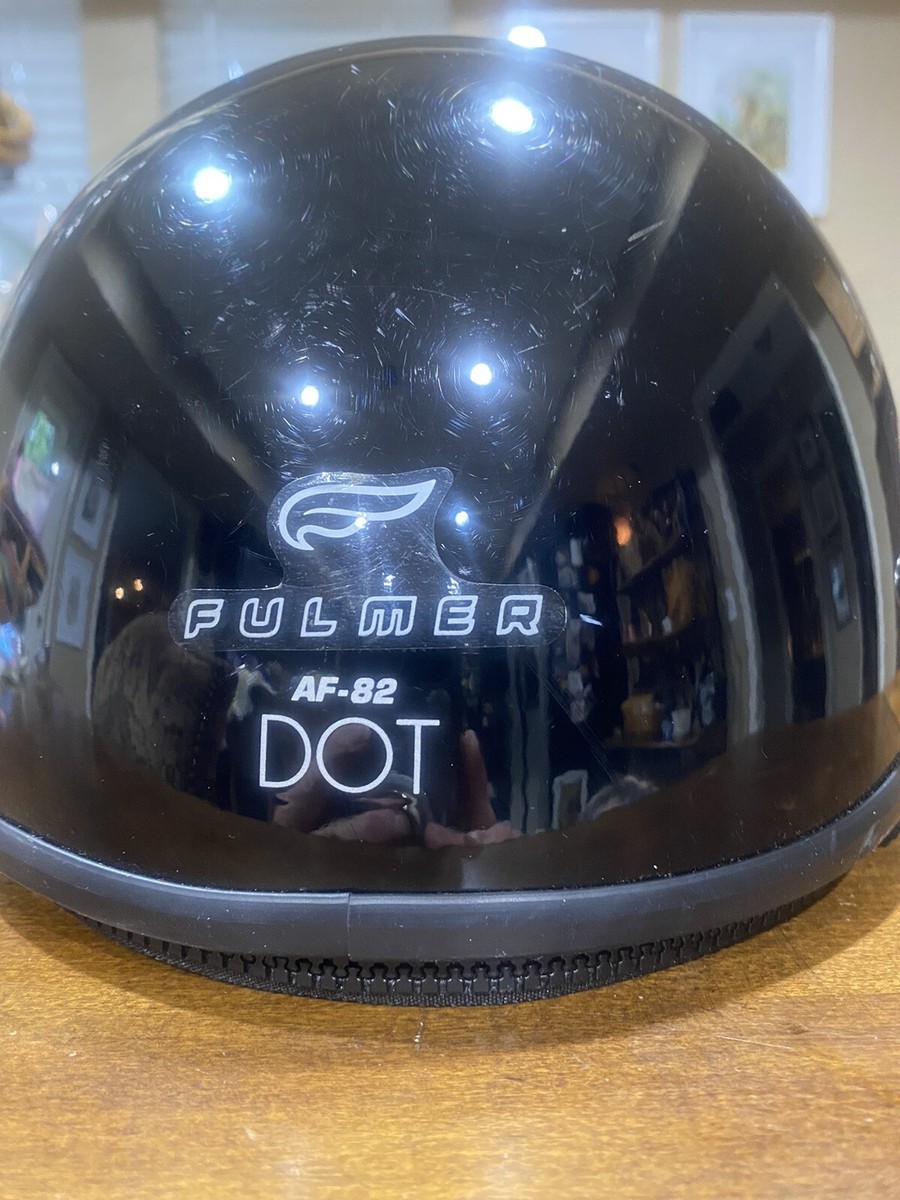 fulmer trooper motorcycle helmet Unisex 360 Forge Open Face 3/4 soft interior Removable/washable comfort lining and cheek pads Quick release retention system EVA padded chin bar Extended EVA in the jaw and temple areas DOT Approved Low pressure exhaust air flow system / Air Channel cooling Integrated goggle grabber and eye port trim UV Fulmer Trooper Motorcycle Helmet Chrom