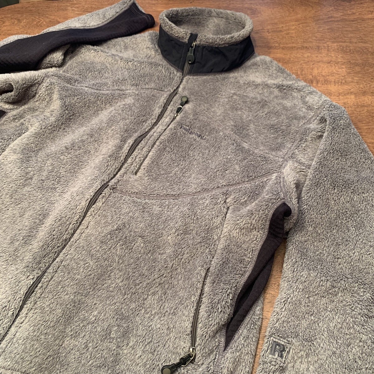 00s patagonia mars R2 jacket