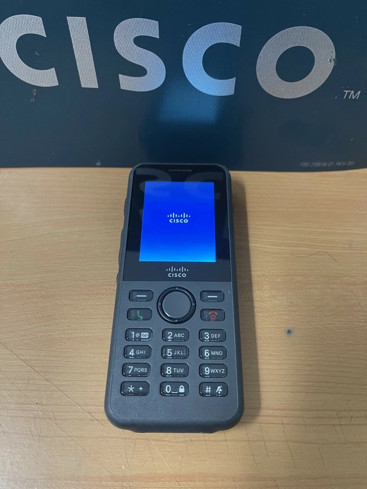 Teléfono VoIP inalámbrico IP Cisco CP-8821-K9 CON BATERÍA Foto 3 de 4