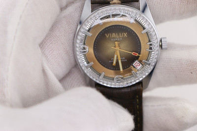 VIALUX''SUPER'' Watch   Assembled in Egypt Gold Buckel, Silver case