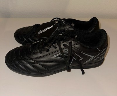 New Kelme Youth Indoor Soccer Shoes Size 6 