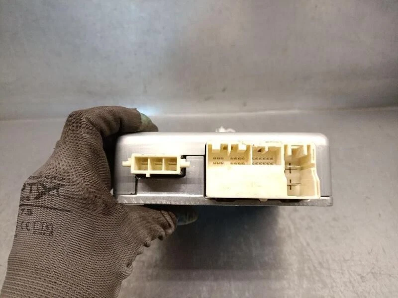 8965047260 modulo elettronico per TOYOTA PRIUS ( W3 ) 1.8 HYBRID (ZVW3 ) 5284140 - Immagine 3 di 4