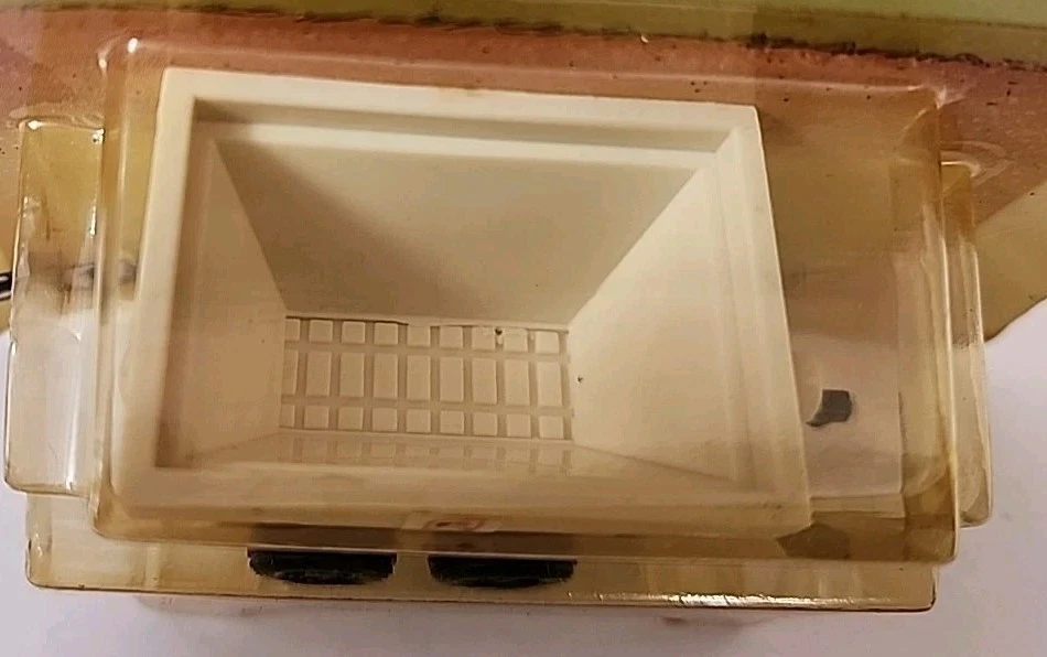 Carro esparcidor de vagones de grano 1/64 ERTL Farm Toys de colección amarillo, F,S RARO de colección  Foto 3 de 4