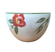 Pfaltzgraff GARDEN BUTTERFLY BOTANICAL serving bowl, 9" diameter and 6" tall NEW