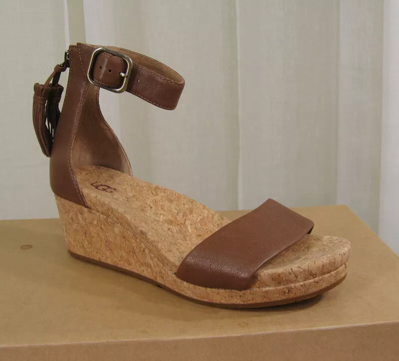 Ugg zoe wedge clearance uk