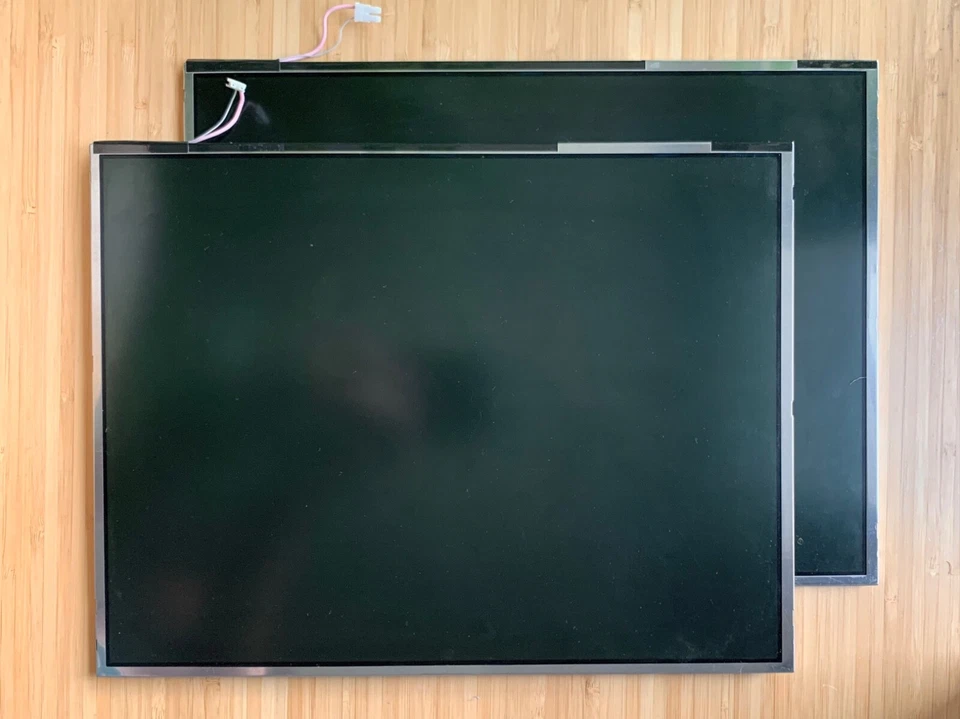 Genuine Toshiba LTD141EM1X 14.1” Laptop LCD Screen Display Replacement - Image 1 of 3