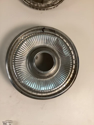Vintage Hubcap Middle Hole Silver Old Car Wheel Cover Collector Old School