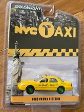 GREENLIGHT NYC TAXI FORD CROWN VICTORIA Chase Limited