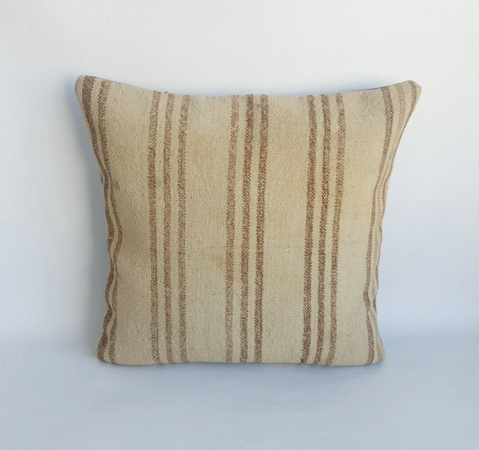 Kilim Pillow Cover, 20x20 in Decorative Sofa Cushion, Handmade Boho Pillow - Image 3 of 4