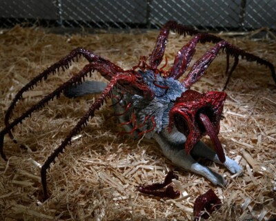 Neca Ultimate The Thing Dog Creature Actionfigur