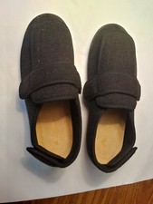 Foamtreads Physician M2 Mens SZ 9.5M Slippers