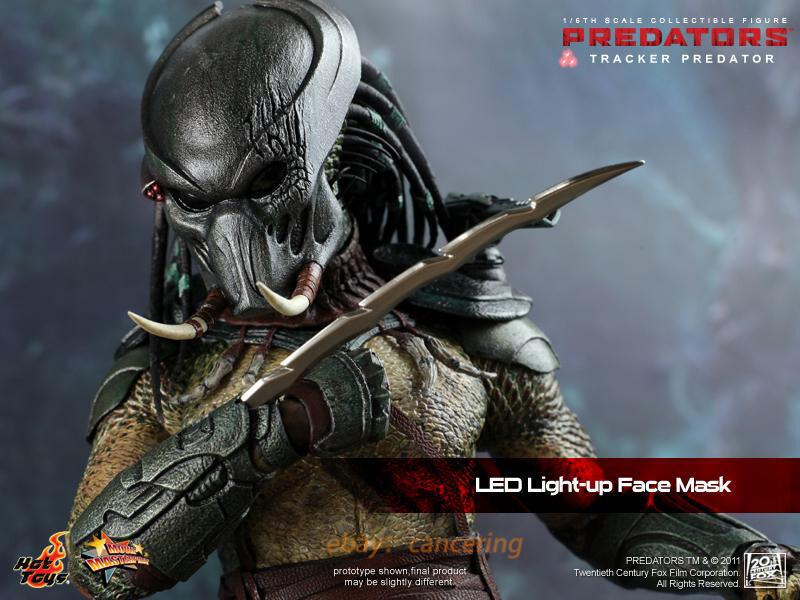 Hot Toys MMS147 - Predators: 1/6th scale Tracker Predator